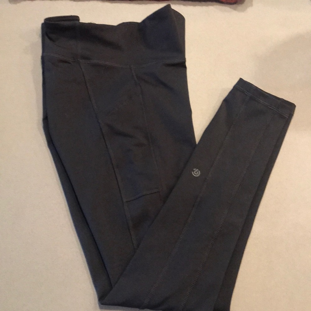 C9 by Champion Workout Leggings w pockets - size M